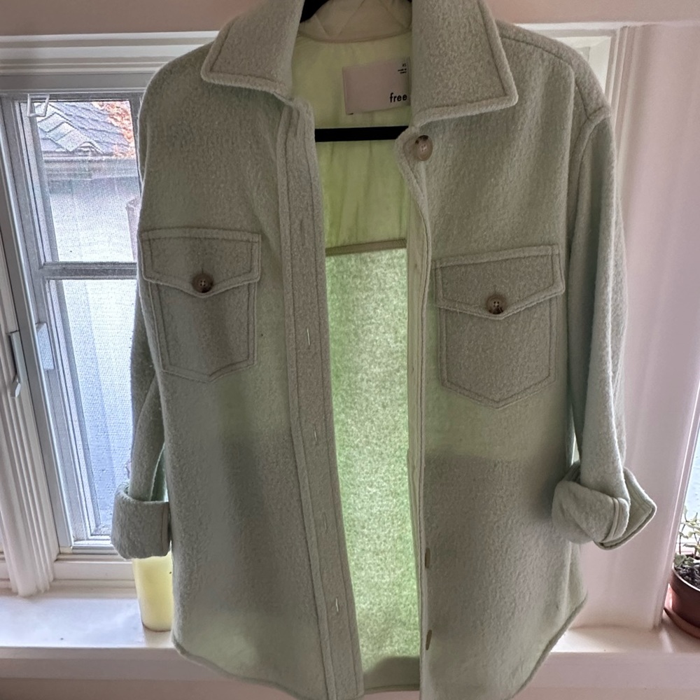 Aritzia Wilfred Ganna Shirt Jacket